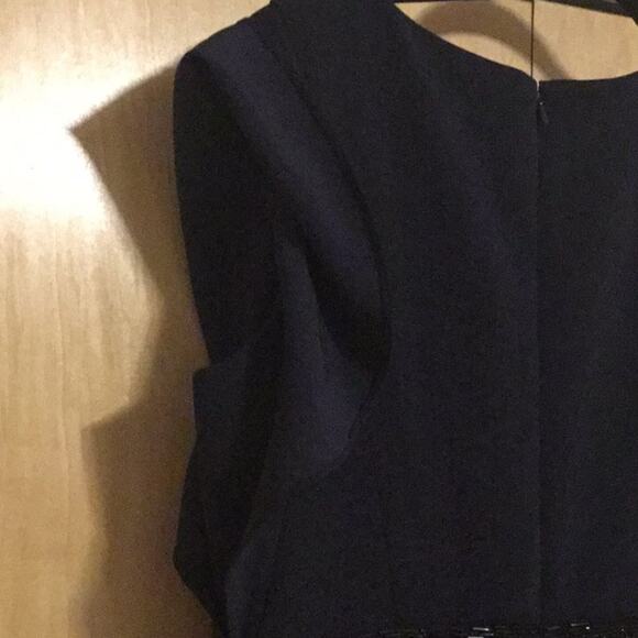 Beaded Flutter Sleeve Gown CARMEN MARC VALVO - Picture 9 of 10